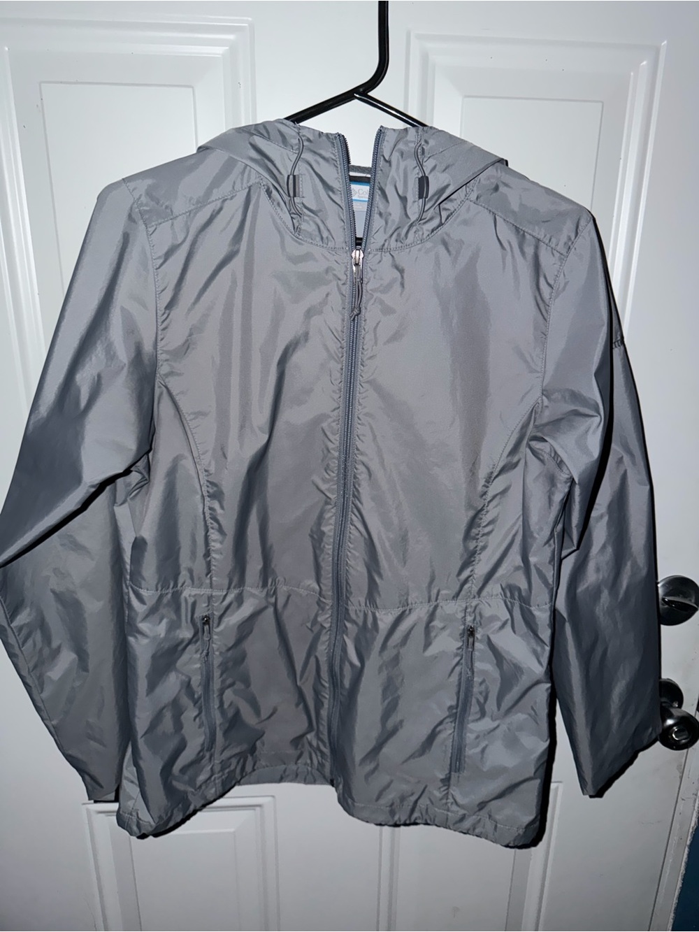 Columbia Gray Lightweight Hooded Windbreaker Jacket
